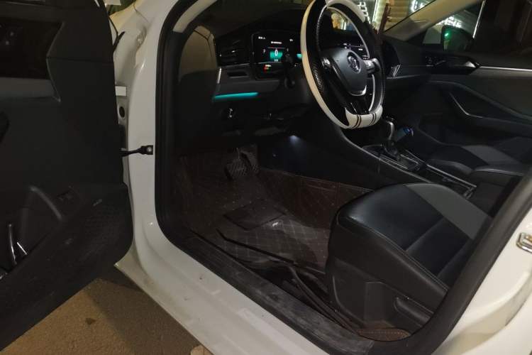 Used Volkswagen Sagitar 2021 200TSI DSG Comfort Connect Edition Driver Seat