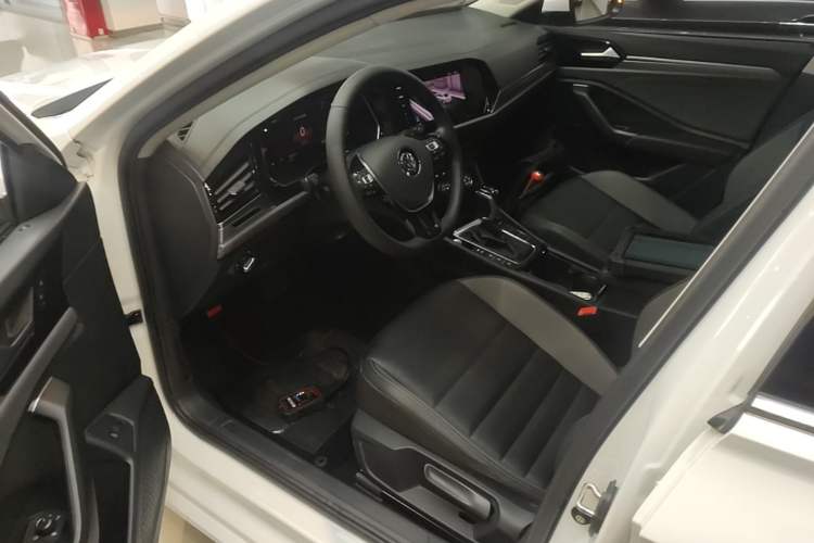 Used Volkswagen Sagitar 2021 200TSI DSG Comfort Connect Edition Driver Seat