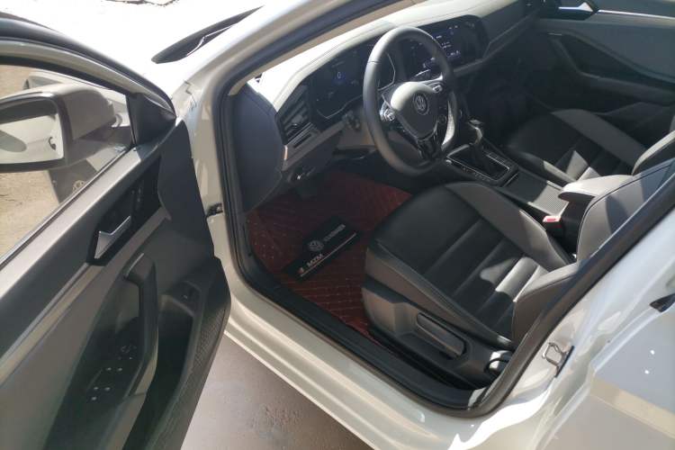 Used Volkswagen Sagitar 2021 200TSI DSG Comfort Connect Edition Driver Seat