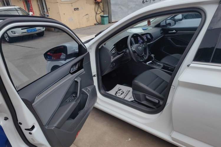 Used Volkswagen Sagitar 2021 200TSI DSG Comfort Connect Edition Driver Seat