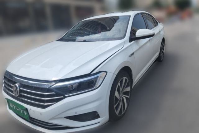Ojetý Volkswagen Sagitar 2021 280TSI DSG Excellence Edition