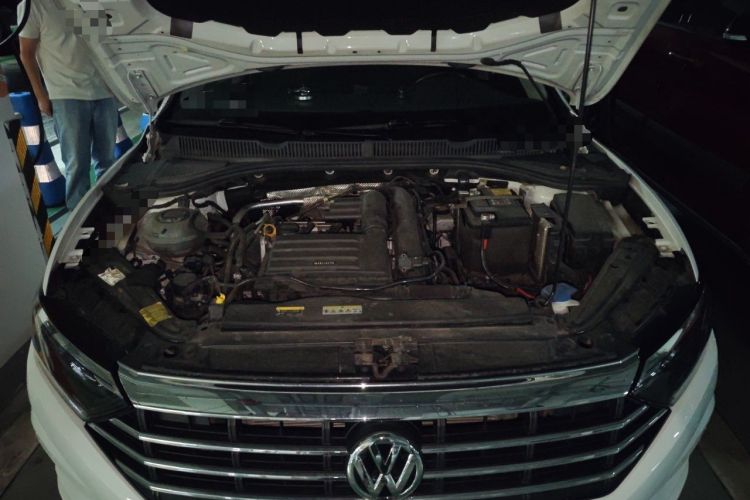 Used Volkswagen Sagitar 2021 280TSI DSG Excellence Edition Engine Bay