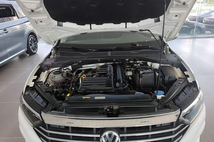 Used Volkswagen Sagitar 2021 280TSI DSG Comfort Connect Edition Engine Bay