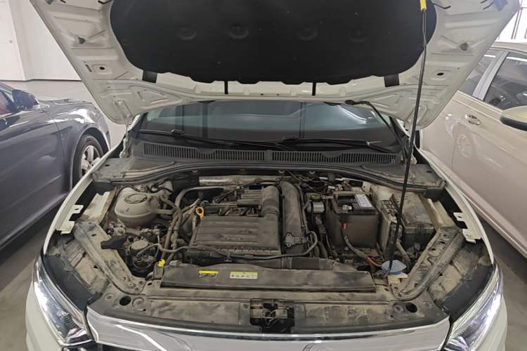 Used Volkswagen Sagitar 2021 200TSI DSG Comfort Connect Edition Engine Bay