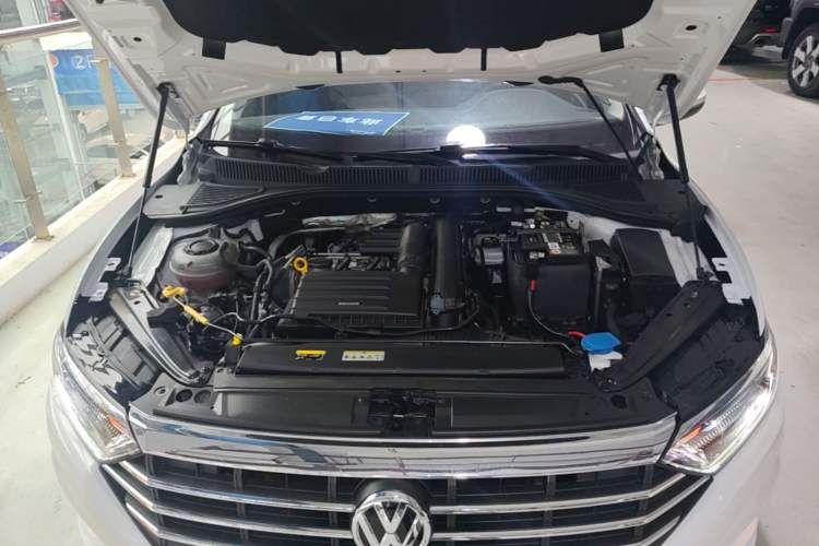 Used Volkswagen Sagitar 2021 280TSI DSG 30th Anniversary Edition Engine Bay