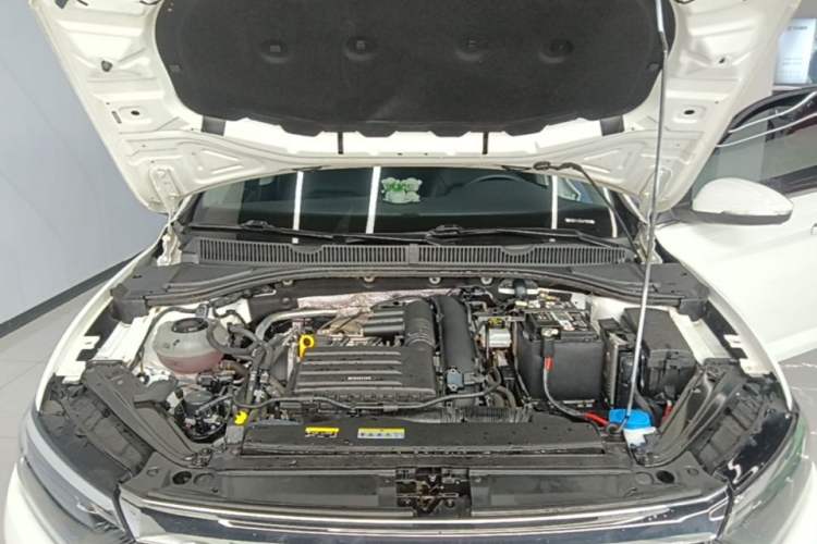 Used Volkswagen Sagitar 2021 280TSI DSG Excellence Edition Engine Bay