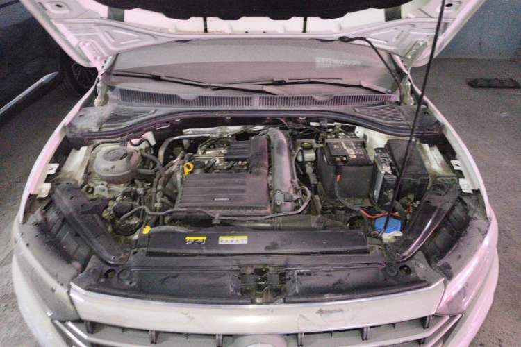 Used Volkswagen Sagitar 2021 280TSI DSG Comfort Connect Edition Engine Bay