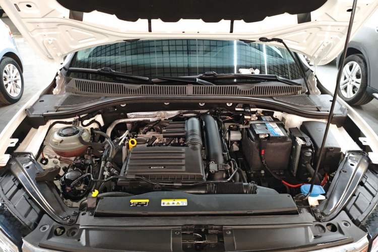 Used Volkswagen Sagitar 2021 280TSI DSG Excellence Edition Engine Bay