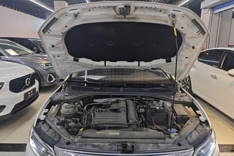 Used Volkswagen Sagitar 2021 280TSI DSG Comfort Connect Edition Engine Bay