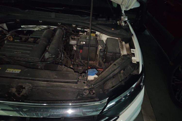 Used Volkswagen Sagitar 2021 280TSI DSG Excellence Edition Engine Bay Left