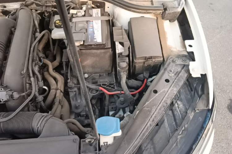 Used Volkswagen Sagitar 2021 280TSI DSG 30th Anniversary Edition Engine Bay Left