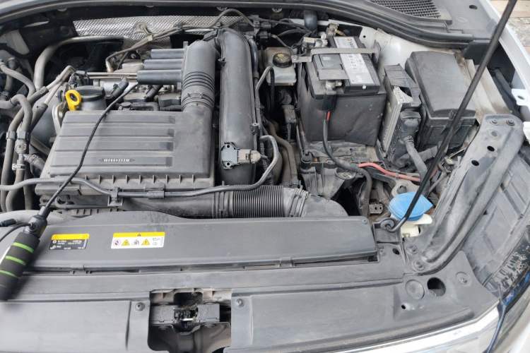 Used Volkswagen Sagitar 2021 280TSI DSG Excellence Edition Engine Bay Left