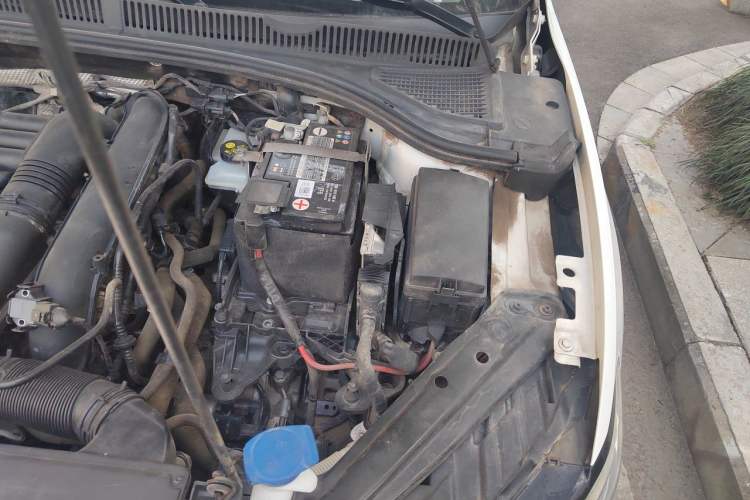 Used Volkswagen Sagitar 2021 280TSI DSG Excellence Edition Engine Bay Left