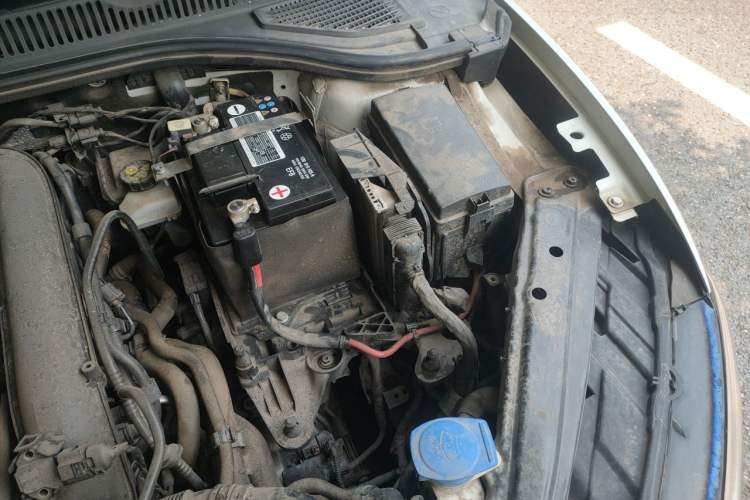 Used Volkswagen Sagitar 2021 280TSI DSG Excellence Edition Engine Bay Left