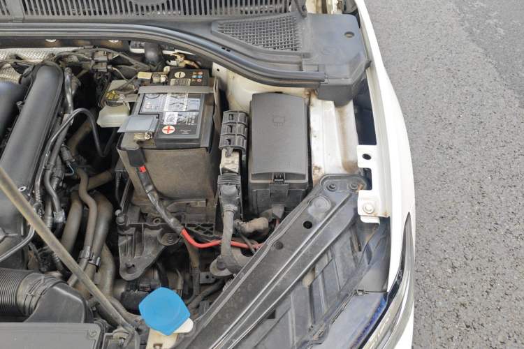 Used Volkswagen Sagitar 2021 280TSI DSG Comfort Connect Edition Engine Bay Left