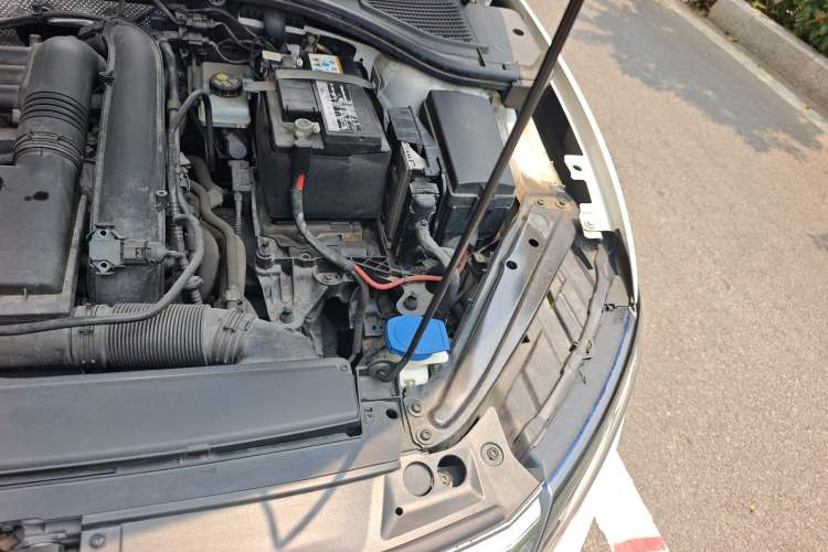 Used Volkswagen Sagitar 2021 280TSI DSG Comfort Connect Edition Engine Bay Left