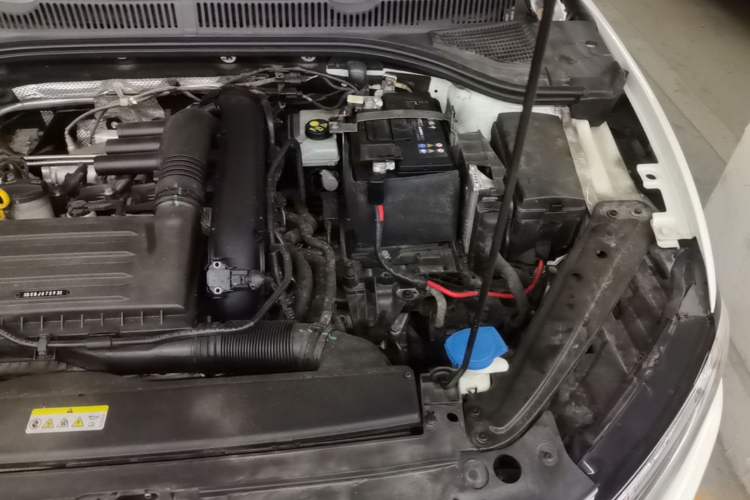 Used Volkswagen Sagitar 2021 280TSI DSG Excellence Edition Engine Bay Left