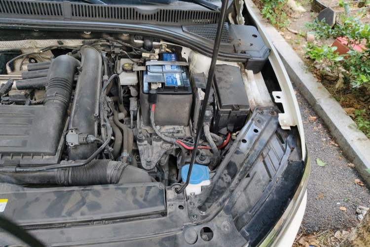 Used Volkswagen Sagitar 2021 280TSI DSG Excellence Edition Engine Bay Left
