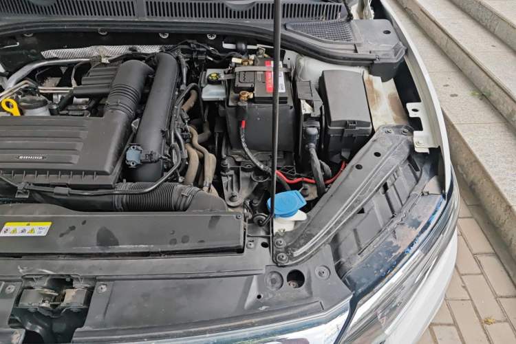 Used Volkswagen Sagitar 2021 280TSI DSG Excellence Edition Engine Bay Left