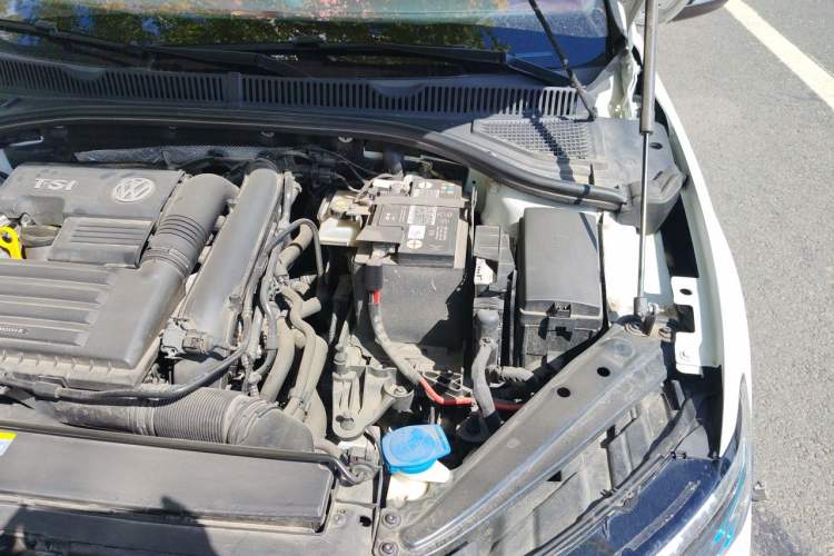 Used Volkswagen Sagitar 2021 280TSI DSG Excellence Edition Engine Bay Left