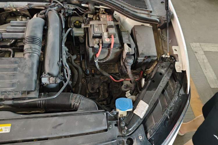 Used Volkswagen Sagitar 2021 280TSI DSG Comfort Connect Edition Engine Bay Left