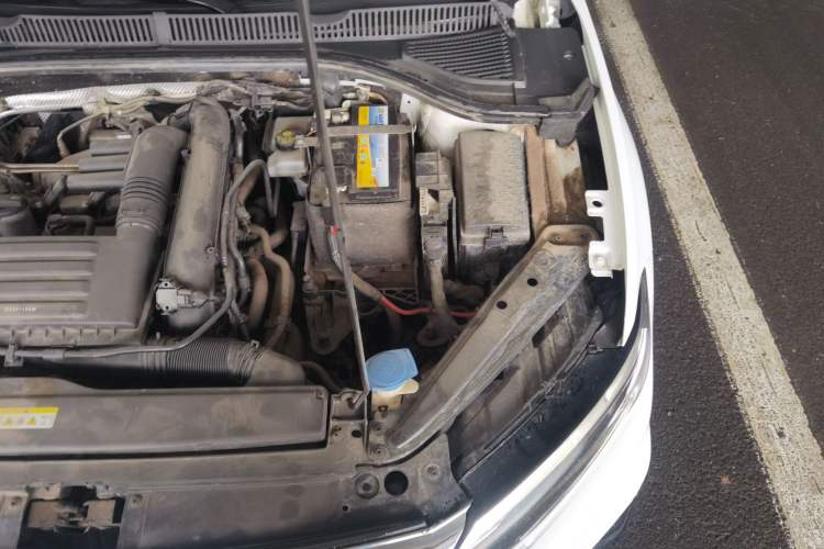 Used Volkswagen Sagitar 2021 280TSI DSG R-Line Smart Connectivity Version Engine Bay Left