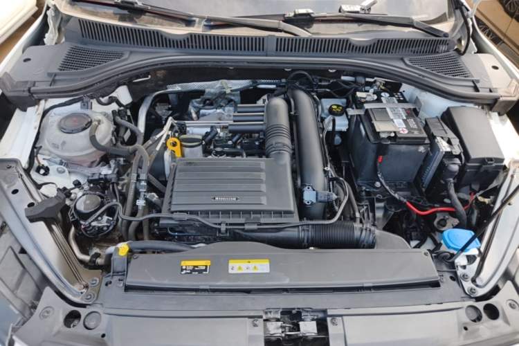 Used Volkswagen Sagitar 2021 280TSI DSG Comfort Connect Edition Engine Bay