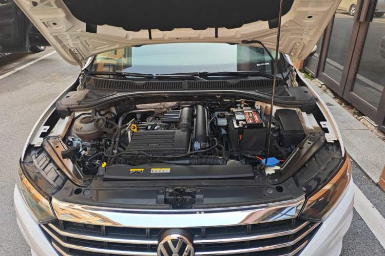 Used Volkswagen Sagitar 2021 280TSI DSG Comfort Connect Edition Engine Bay