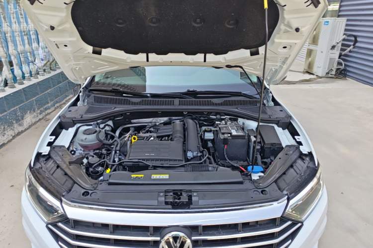 Used Volkswagen Sagitar 2021 280TSI DSG Excellence Edition Engine Bay