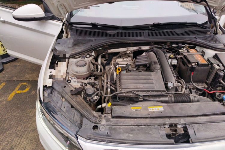 Used Volkswagen Sagitar 2021 280TSI DSG Excellence Edition Engine Bay Right