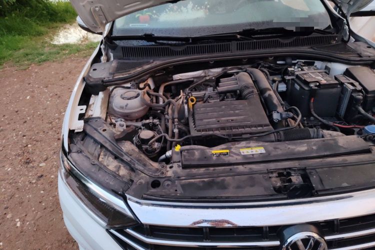 Used Volkswagen Sagitar 2021 280TSI DSG 30th Anniversary Edition Engine Bay Right