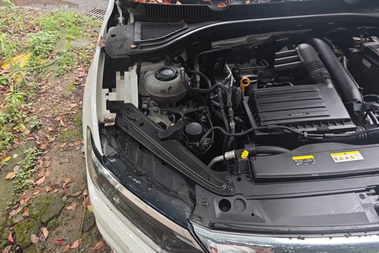 Used Volkswagen Sagitar 2021 200TSI Manual Overdrive Edition Engine Bay Right