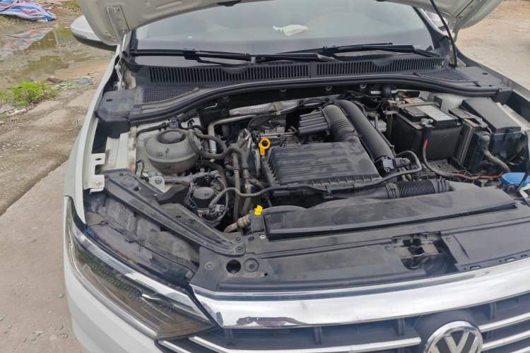 Used Volkswagen Sagitar 2021 280TSI DSG Excellence Edition Engine Bay Right