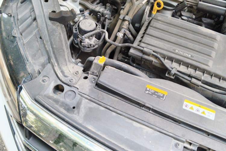 Used Volkswagen Sagitar 2021 280TSI DSG Comfort Connect Edition Engine Bay Right