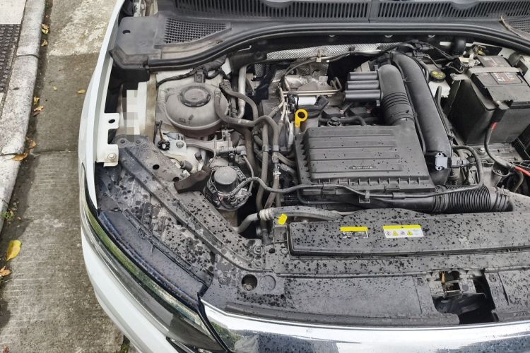 Used Volkswagen Sagitar 2021 280TSI DSG 30th Anniversary Edition Engine Bay Right