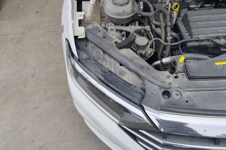 Used Volkswagen Sagitar 2021 280TSI DSG Luxury Smart Connectivity Edition Engine Bay Right