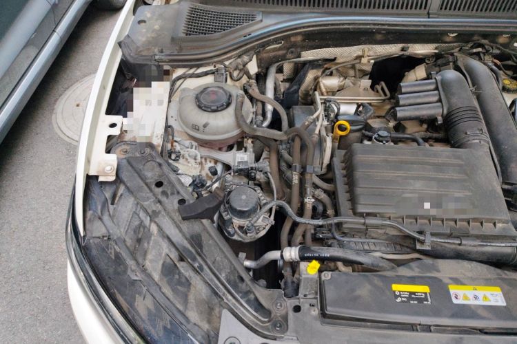 Used Volkswagen Sagitar 2021 280TSI DSG Excellence Edition Engine Bay Right