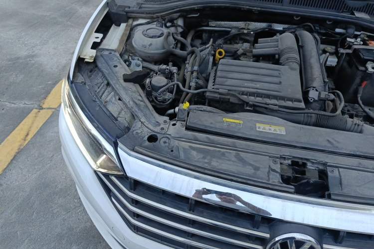 Used Volkswagen Sagitar 2021 280TSI DSG Comfort Connect Edition Engine Bay Right