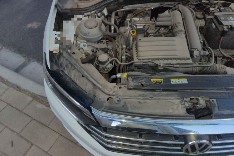 Used Volkswagen Sagitar 2021 280TSI DSG Excellence Edition Engine Bay Right