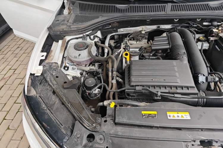 Used Volkswagen Sagitar 2021 280TSI DSG Excellence Edition Engine Bay Right