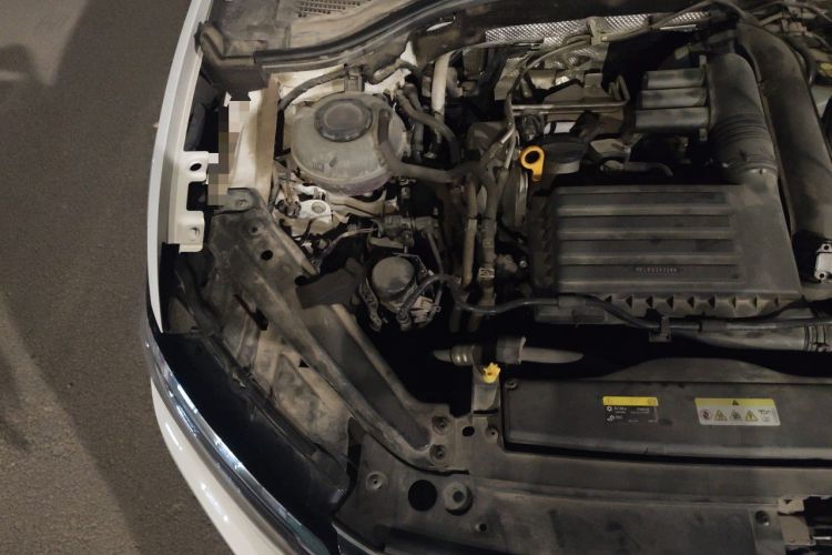 Used Volkswagen Sagitar 2021 200TSI DSG Comfort Connect Edition Engine Bay Right