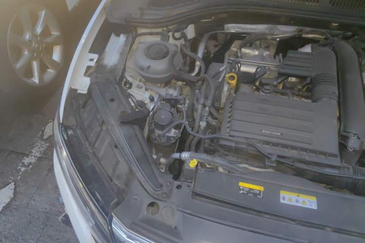 Used Volkswagen Sagitar 2021 280TSI DSG 30th Anniversary Edition Engine Bay Right