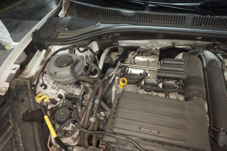 Used Volkswagen Sagitar 2021 200TSI DSG Excellence Edition Engine Bay Right