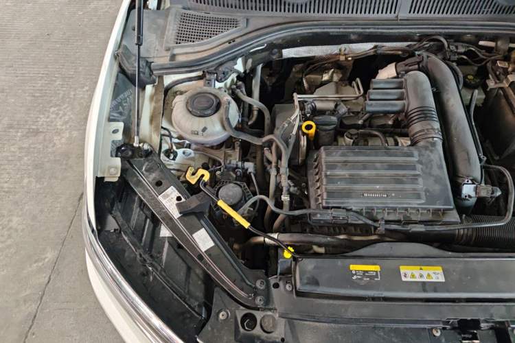 Used Volkswagen Sagitar 2021 280TSI DSG Comfort Connect Edition Engine Bay Right
