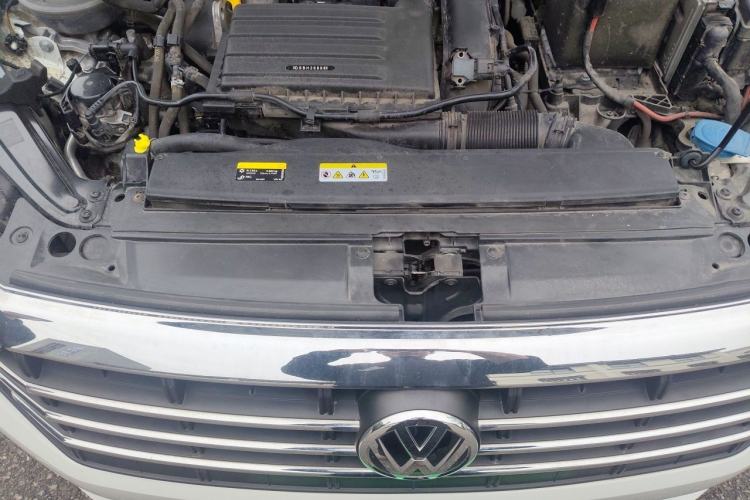 Used Volkswagen Sagitar 2021 280TSI DSG Excellence Edition Engine Bay