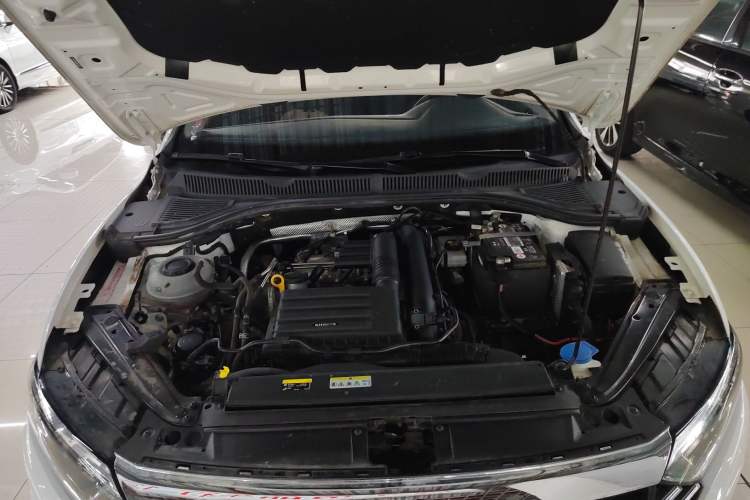 Used Volkswagen Sagitar 2021 280TSI DSG Comfort Connect Edition Engine Bay
