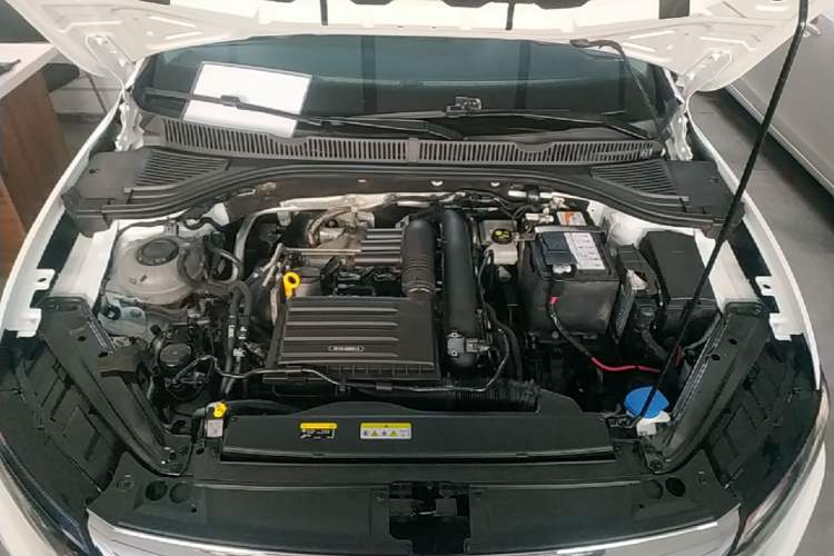 Used Volkswagen Sagitar 2021 280TSI DSG Excellence Edition Engine Bay