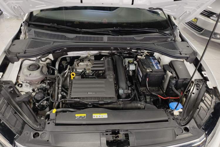 Used Volkswagen Sagitar 2021 280TSI DSG Excellence Edition Engine Bay