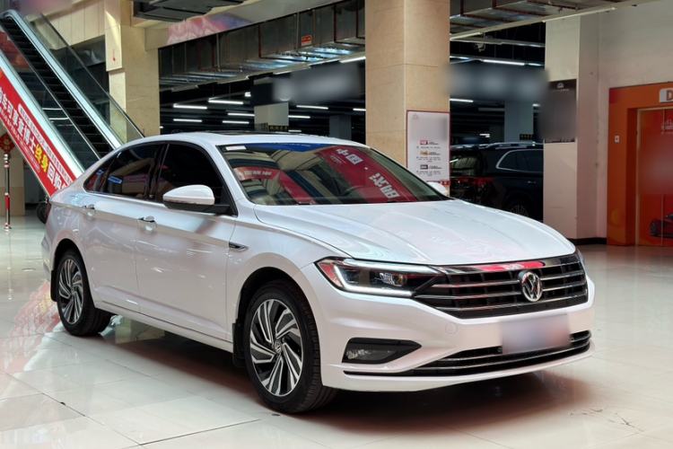 Used Volkswagen Sagitar 2021 280TSI DSG 30th Anniversary Edition Exterior 2