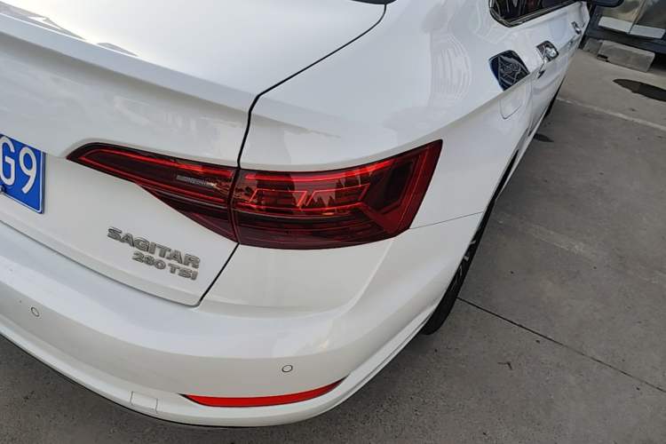 Used Volkswagen Sagitar 2021 280TSI DSG Comfort Connect Edition Exterior 3